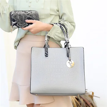 Гореща дамски ежедневни пазарска чанта от крокодилска кожа, е проста модни дамски однотонная нова дизайнерска класически чанта-месинджър през рамо