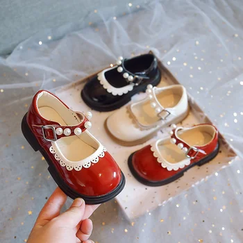 Детски кожени обувки с дантела; пролетно новост; сладки обувки с перли за момичета; удобни обувки принцеса подметка; детски проходилки